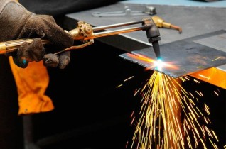 Кислород и газовая сварка. Какую роль играет газ?